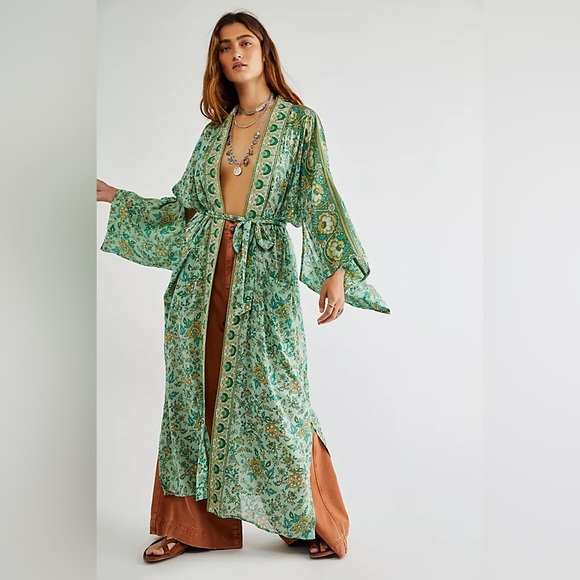 🌿 Folksong Robe- IN PKG 🌿 - Picture 1 of 14